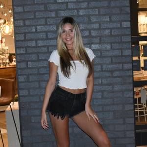 Meet your Posher, Isabel